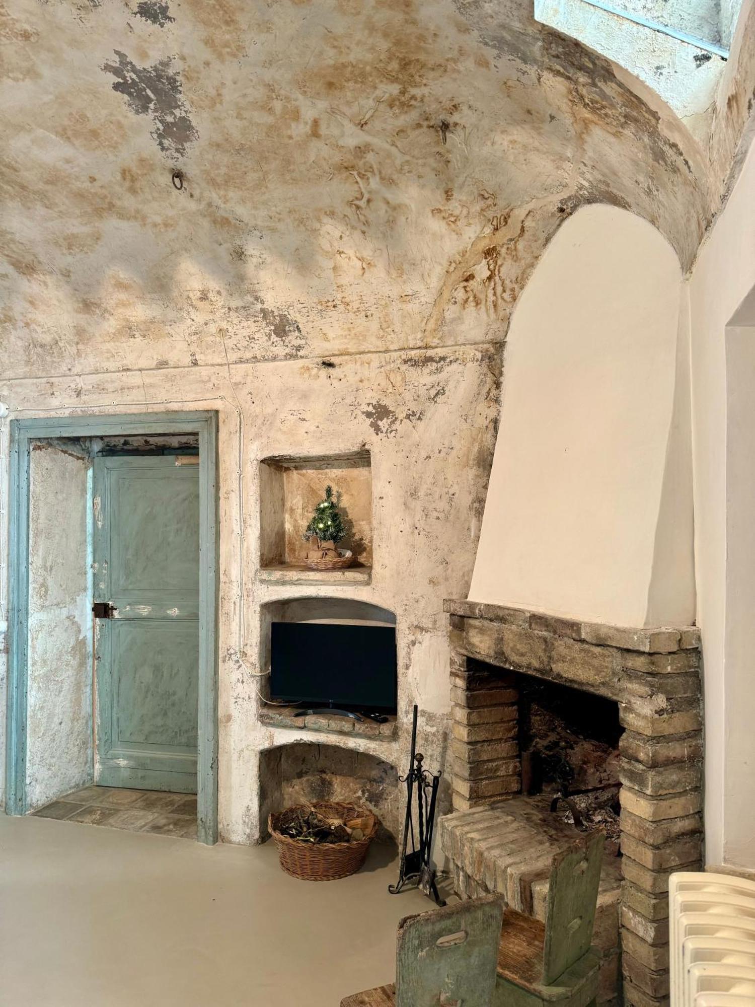 Appartamento Retro Castel Di Sangro Esterno foto